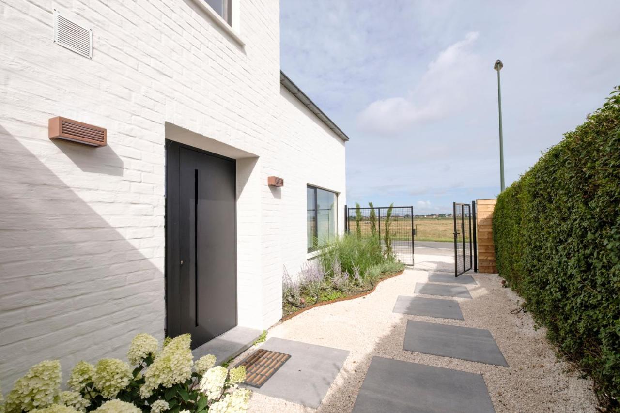 Fabulous 4 Bedrooms Near Zwin With A Garden Ferienhaus
